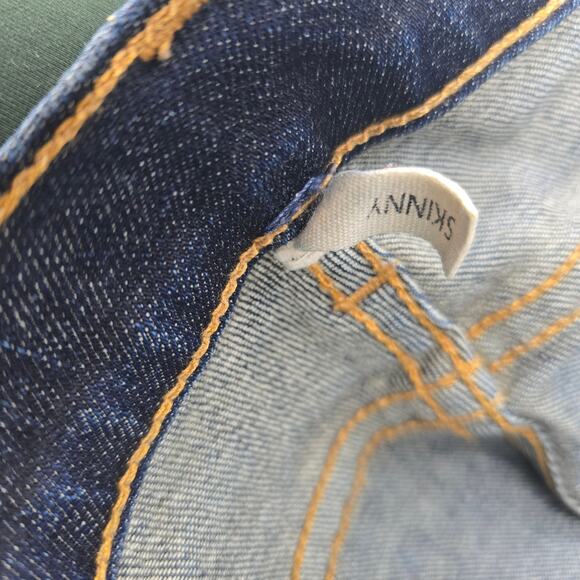 Rag & Bone Lowrise Kensington Skinny - Picture 5 of 6